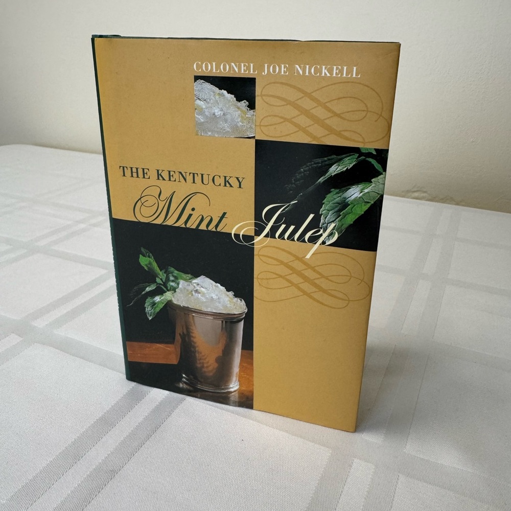 Cream and Black Coffee Table Book for Dining Elegance